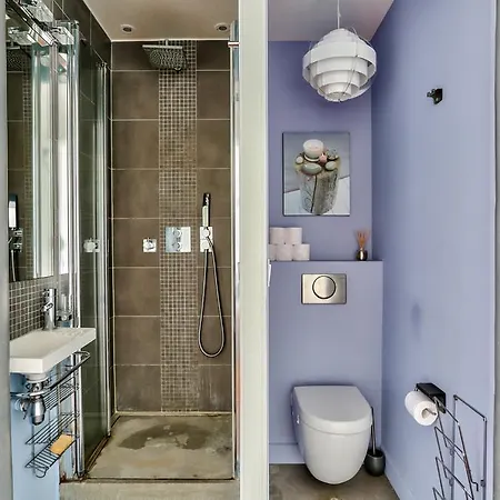 Spacious & Familial Flat Near Louvre Museum דירה פריז