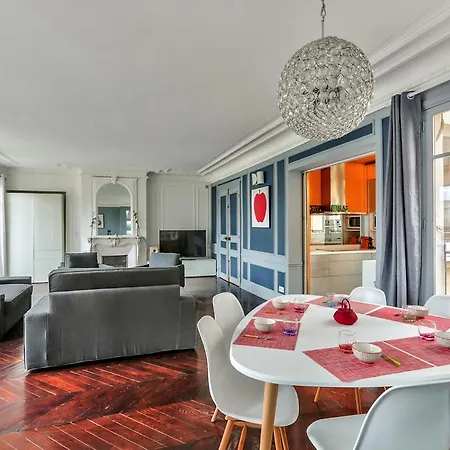 דירה Spacious & Familial Flat Near Louvre Museum פריז