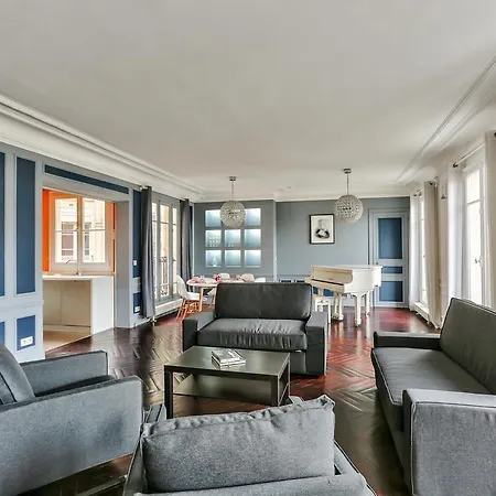Spacious & Familial Flat Near Louvre Museum * פריז